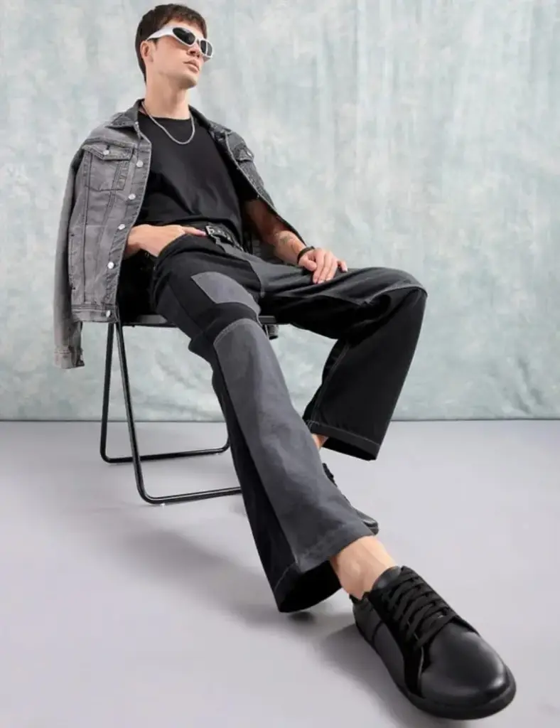 STRAIGHT FIT 2 SHADES JEANS