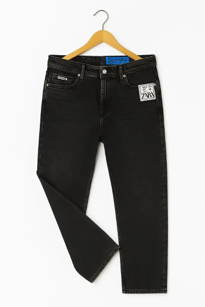 BLACK DENIM STRAIGHT FIT JEANS