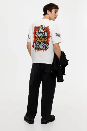 OVER SIZED T-SHIRT