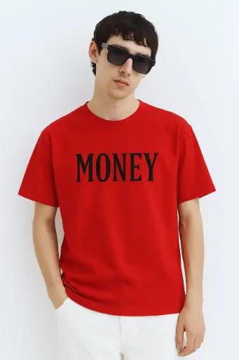 OVER SIZED T-SHIRT