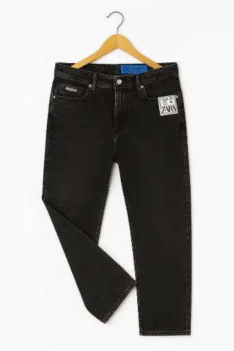 BLACK DENIM STRAIGHT FIT JEANS